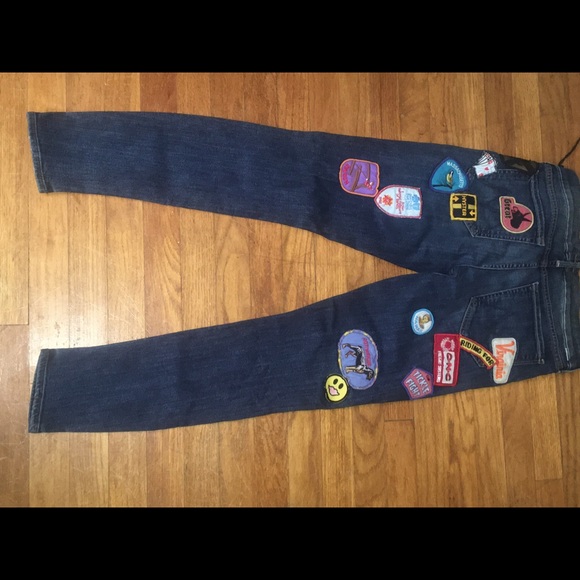 Wonderful Patch Jeans - Picture 2 of 9